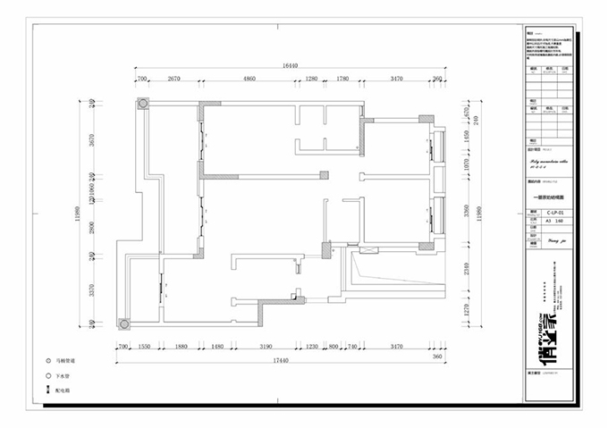 重庆保利山庄顶跃户型一楼